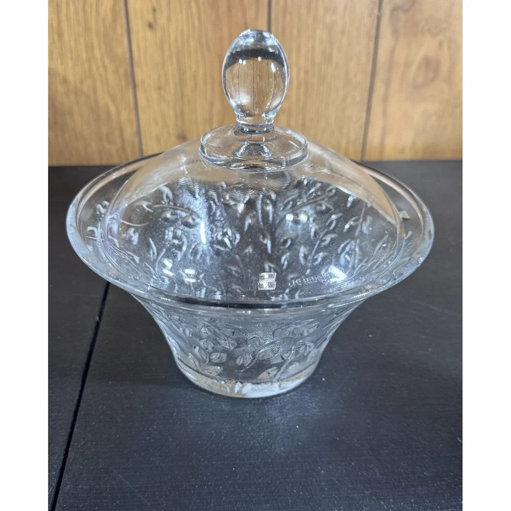 Vintage KIG Indonesia Clear Pressed Glass Covered Bowl Leaf‎ Branch Pattern 7